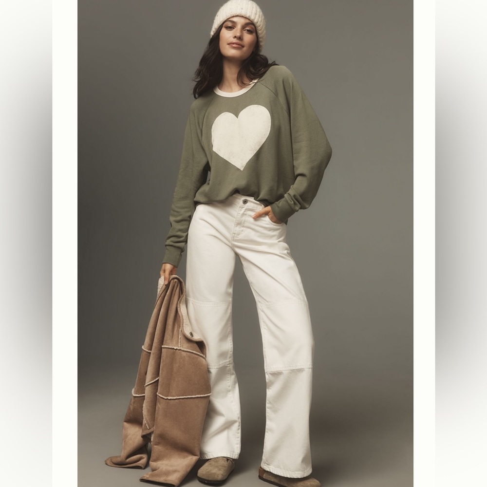 Anthropologie LetLuv heart ringer graphic sweatshirt in avocado 🥑